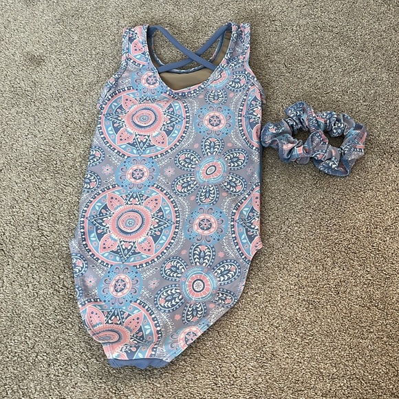 Leotard - Picture 2 of 2